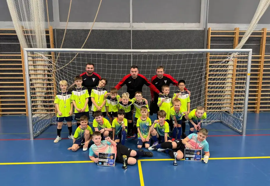 Halový turnaj čtyř týmů U8/U9 ve Skutči